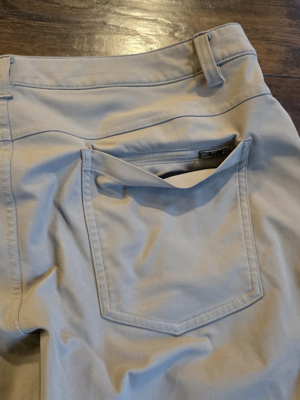 lululemon athletica Men's Light Khaki Chino Pants